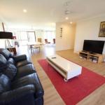 Barefoot Bungalow At Hat Head - Darwin Holiday 0