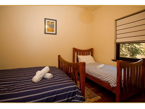 Fairholme Apartment - Darwin Holiday 6