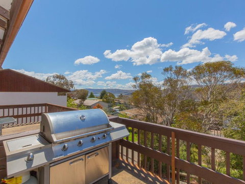 Snowy Saga 2 Jindabyne - Darwin Holiday 1