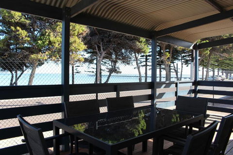 Ceduna Foreshore Caravan Park - Darwin Holiday 6