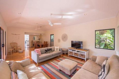 Banksia - Darwin Holiday 3