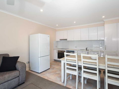 2 Hibiscus Court 9 Government Road Fantastic Air Conditioned 3 Bedroom Unit - Darwin Holiday 5