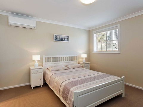 Tomaree Townhouse 5 / 26 28 Tomaree Street Large Air Conditioned Townhouse & WIFI - Darwin Holiday 3