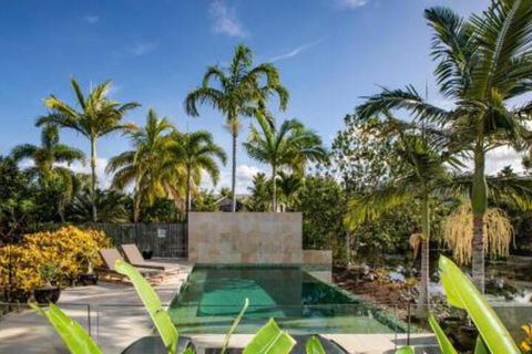 Tranquility By The Lake Port Douglas - Darwin Holiday 2