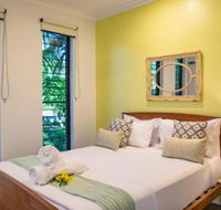 Tranquility by the Lake Port Douglas - Darwin Holiday