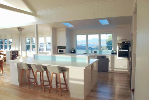 Bluebell - Darwin Holiday 4