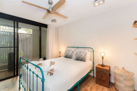 Luxury PoolSide Apartment In Beachfront - Darwin Holiday 5