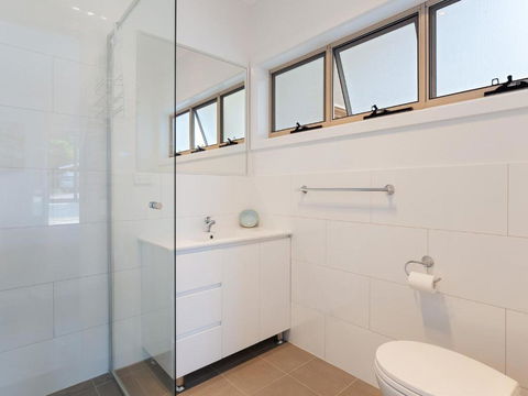 5 Bent Street Huge House With Foxtel & Aircon - Darwin Holiday 4