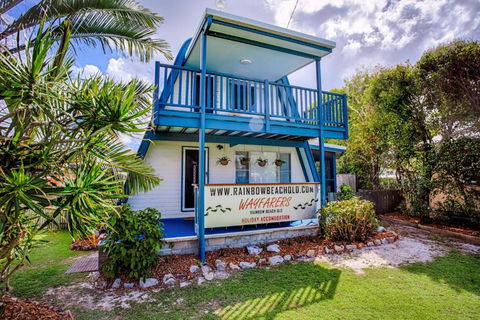 Wayfarers Beachouse Rainbow Beach Everything You Need Just Metres To The Beach - Darwin Holiday 3
