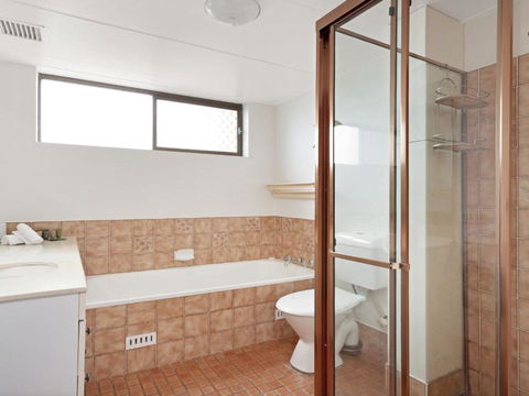 Braemar 5 On The Lake! - Darwin Holiday 3