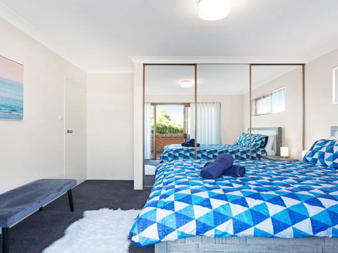 Braemar 5 On The Lake! - Darwin Holiday 1