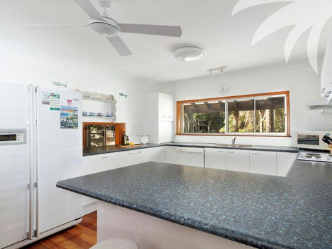 Picturesque Lizzie Palms 1 - Darwin Holiday 2