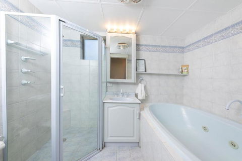 Ocean Crest 10 - Darwin Holiday 3