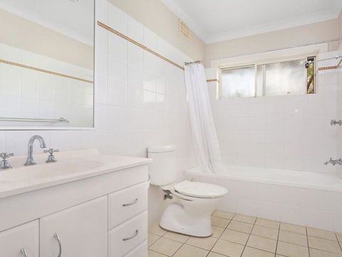 Tokelau 3 Tuncurry Townhouse - Darwin Holiday 2