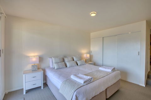 Quarterdeck Apartment - Darwin Holiday 4