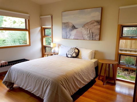 SUNNY DAZE - Darwin Holiday 3