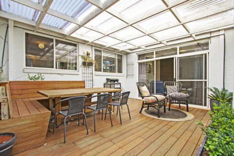 Golfers Getaway Mollymook Augusta Place 14 / 13 15 - Darwin Holiday 0