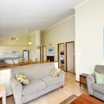 Pet Friendly On Pelican Close To Myall River - Darwin Holiday 0