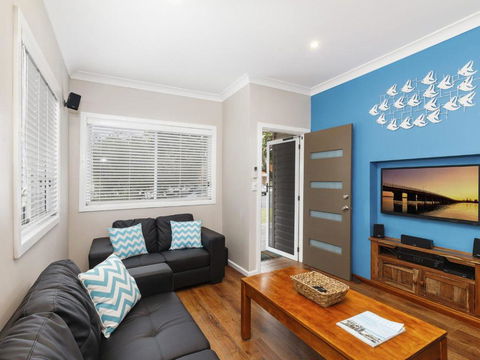 Sandy Toes - Darwin Holiday 1