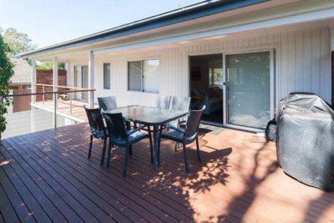 Thurlow Beach House With Pool Stroll To CBD & Dutchies Beach - Darwin Holiday 5