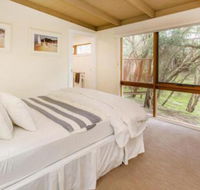 AMONGST THE TI TREES RYE - Darwin Holiday