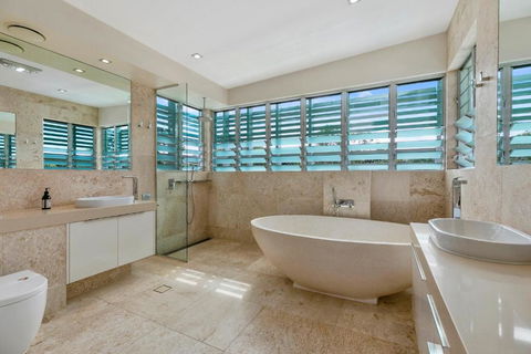 Platinum Status Sunshine Beach - Darwin Holiday 4