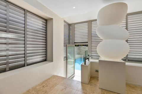 Platinum Status Sunshine Beach - Darwin Holiday 2