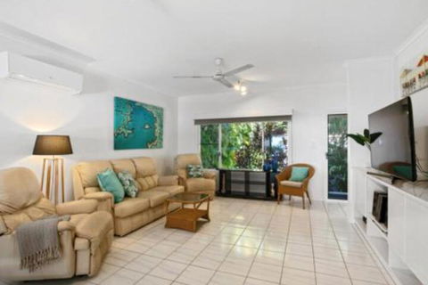 Seabreeze Beachfront Clifton - Darwin Holiday 3
