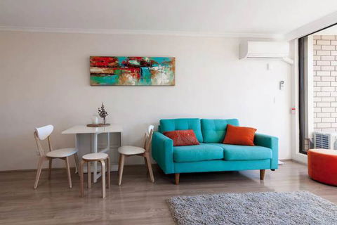 New Modern Apartment In Central Location - Darwin Holiday 6