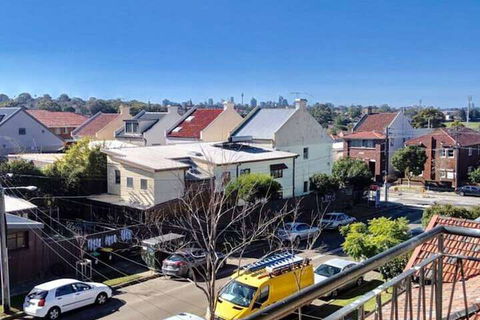Bright & Airy TOP Floor Apartment With FAB Views - Darwin Holiday 1