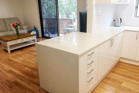 Modern Apartment Close To Randwick, Unsw & City - Darwin Holiday 6