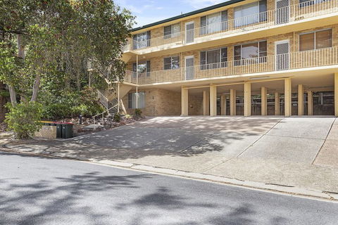 Lillian Street, Unit 1-2 - Darwin Holiday 1