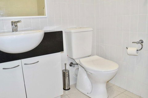 Convenient City Aprt For 2 W / Pool Gym Tennis Court - Darwin Holiday 7