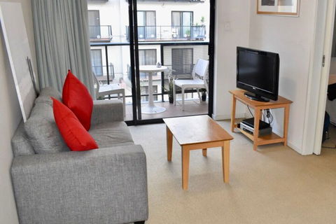 Convenient City Aprt For 2 W / Pool Gym Tennis Court - Darwin Holiday 4