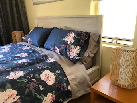 Escape To Strathfield For 8 Guests - Darwin Holiday 2