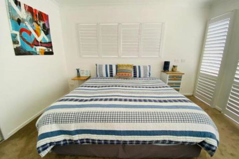 Nautilus Beach House #2 With Pool Kingscliff - Darwin Holiday 1