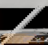 Heart of Ormond Apartment by Ready Set Host - Darwin Holiday