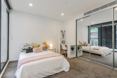 Magdalene Wolli Crk 501 - Darwin Holiday 6