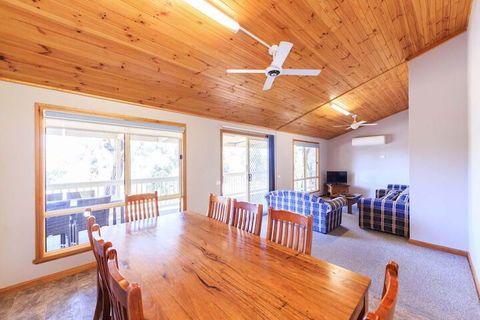 Reflections Holiday Parks Wyangala - Darwin Holiday 4