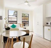 Douglas Street Studios - Darwin Holiday