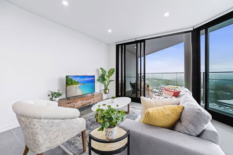 HomeHotel Ultra Luxury 2 Bedroom Next To Mall & Train - Darwin Holiday 4