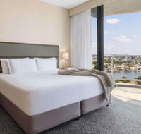 Oaks Gold Coast Hotel - Darwin Holiday