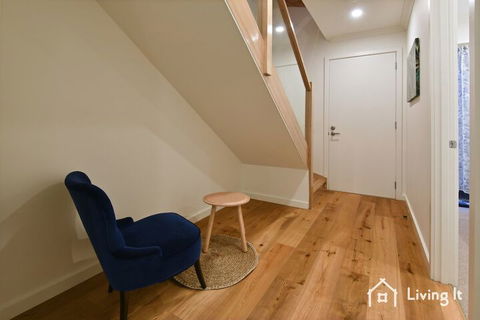 Tomkins Townhouse - Darwin Holiday 5