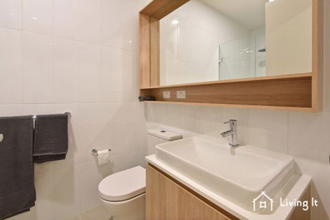 Tomkins Townhouse - Darwin Holiday 6