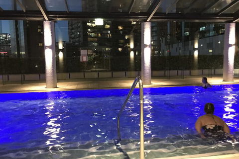 225 Melbourne Tower - Darwin Holiday 3