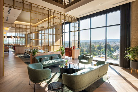 Crowne Plaza Adelaide, An IHG Hotel - Darwin Holiday 6