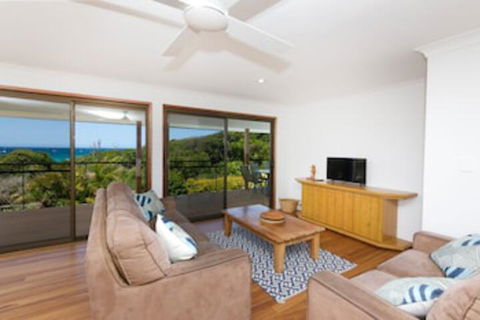 The Beach House At One Mile 6 Burrawong - Darwin Holiday 0