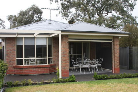 C And C Tanunda - Darwin Holiday 2