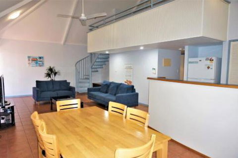Osprey Holiday Village Unit 118 Excellent 3 Bedroom Holiday Villa With A Pool In The Complex - Darwin Holiday 0