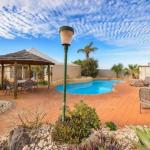 Osprey Holiday Village Unit 112 Vibrant 3 Bedroom Holiday Villa With A Pool In The Complex - Darwin Holiday 1